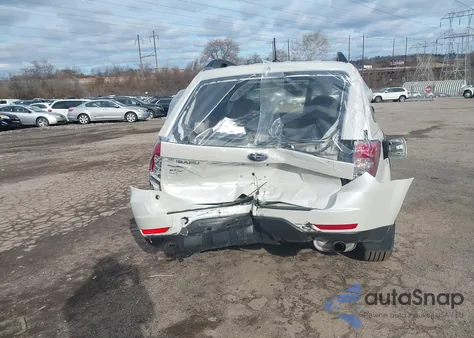 2012 Subaru Forester 2.5X Premium z USA, uszkodzony, nr VIN JF2SHADC0CH449763